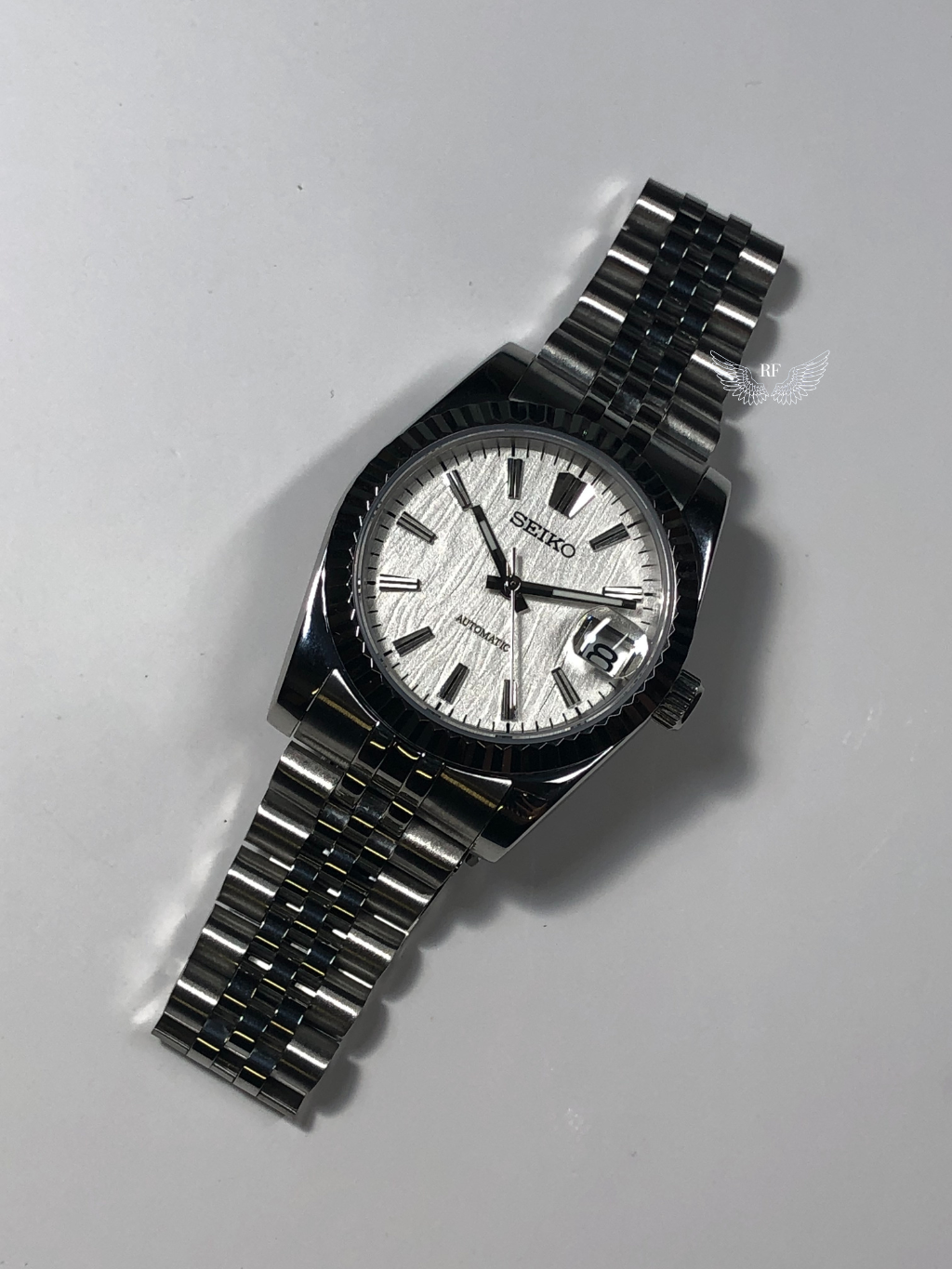 White Textured Dial
