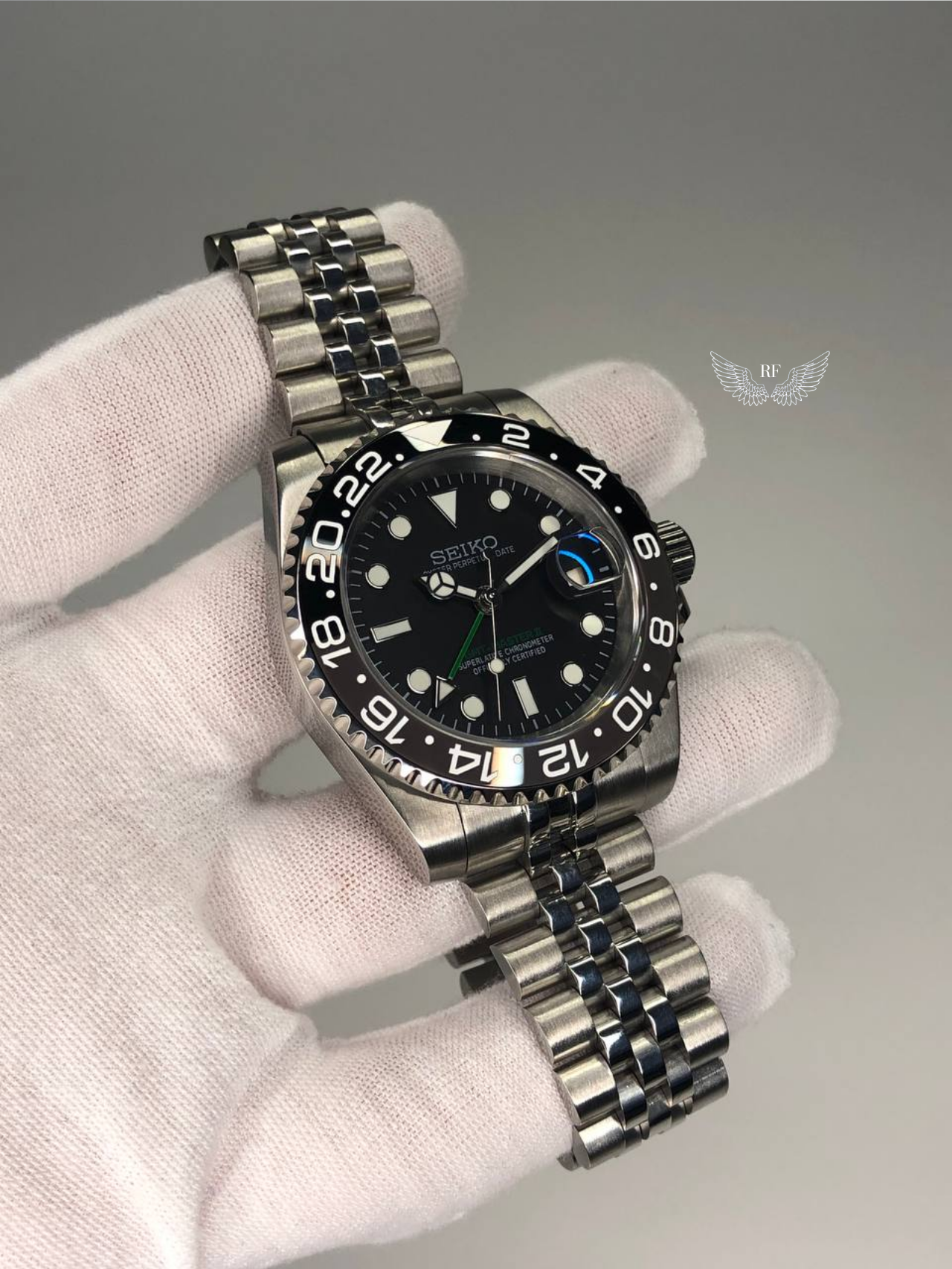 Bruce Wayne Dial