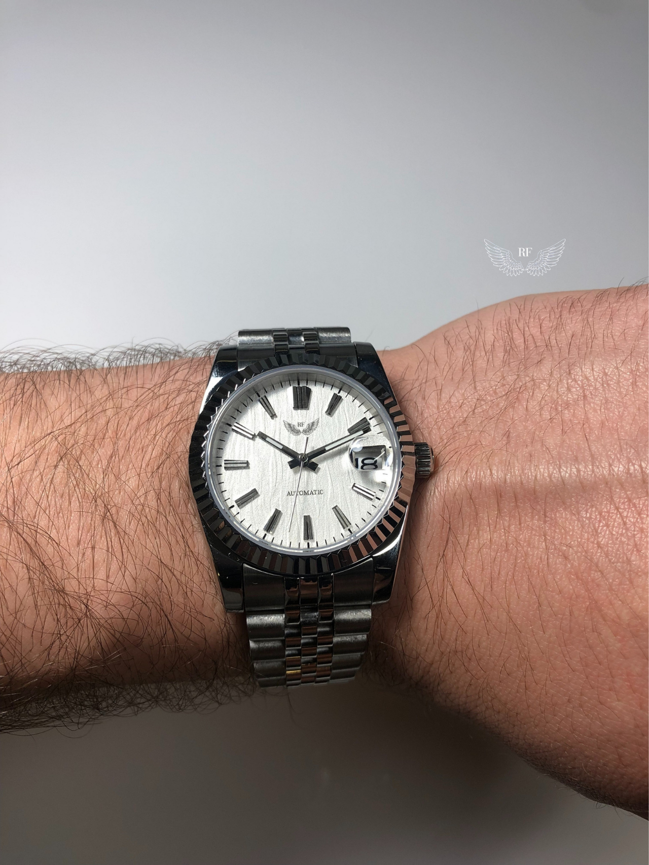 White Textured Dial