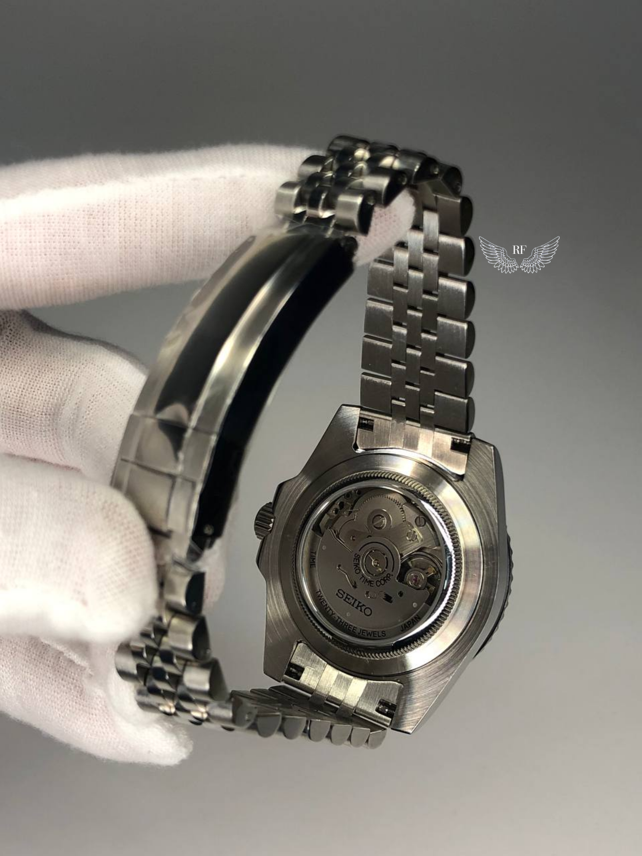 Bruce Wayne Dial