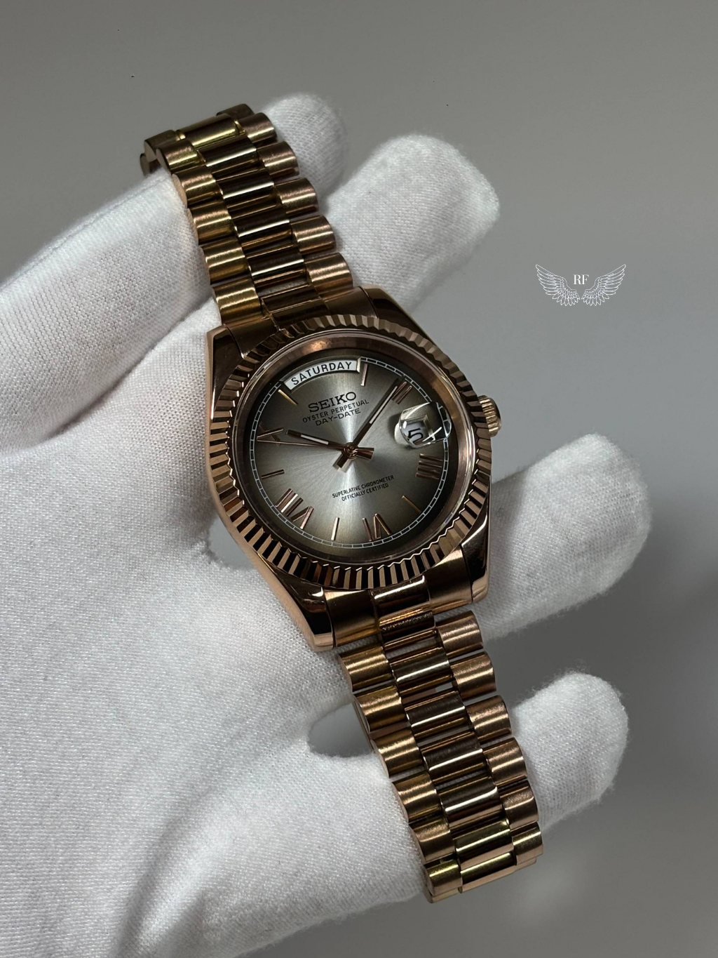 Rose Roman Dial