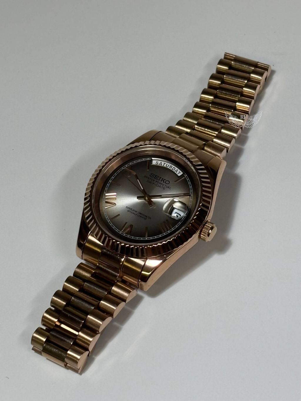 Rose Roman Dial