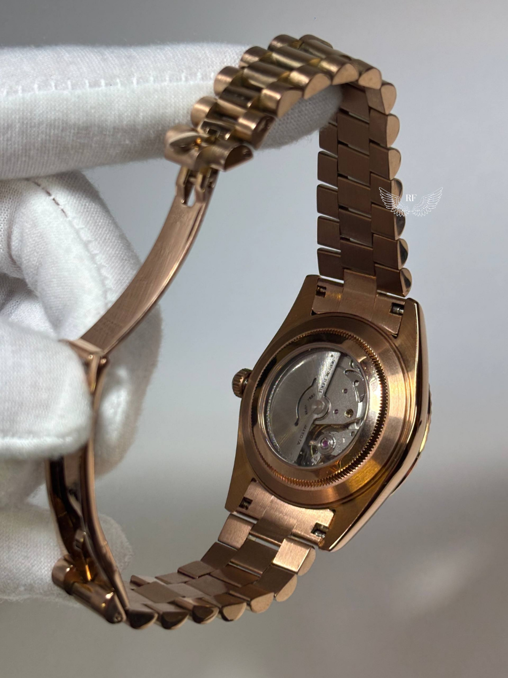 Rose Roman Dial