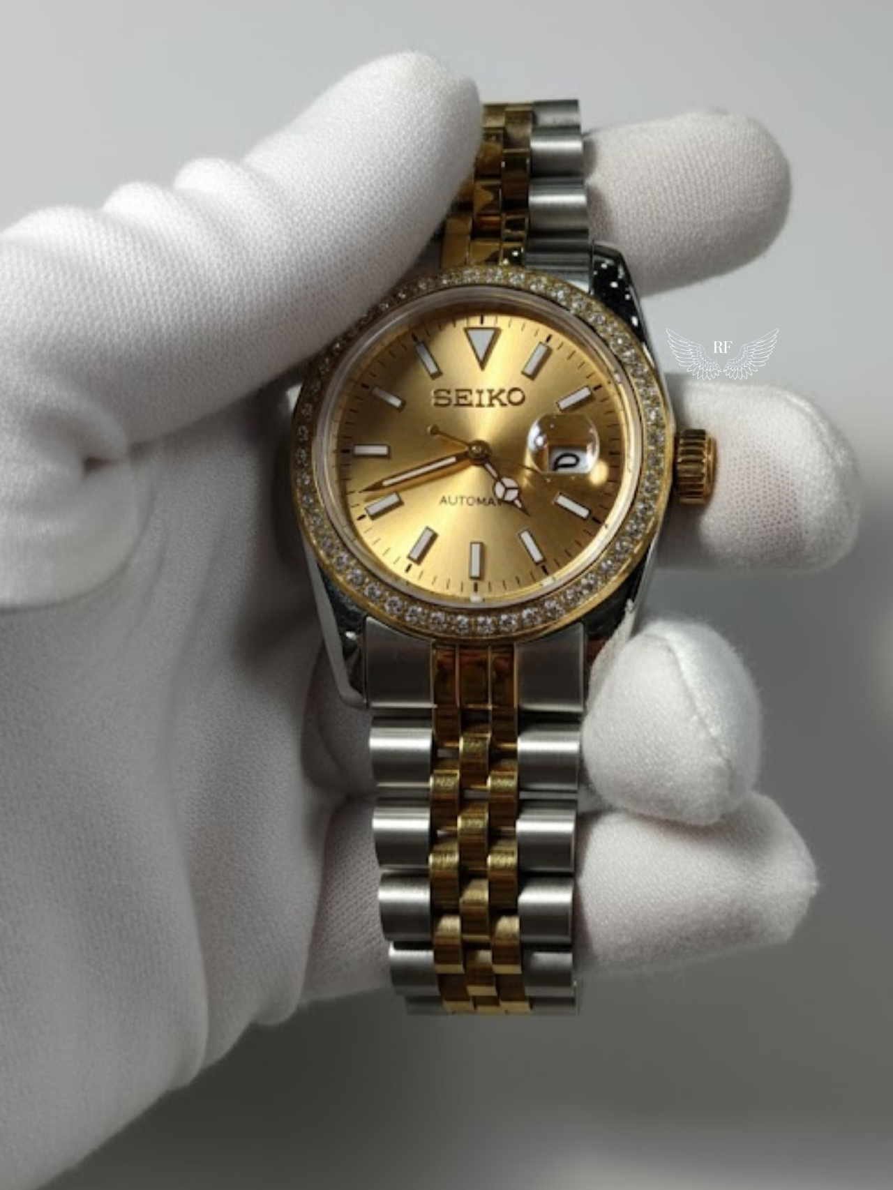 Royal Gold Dial