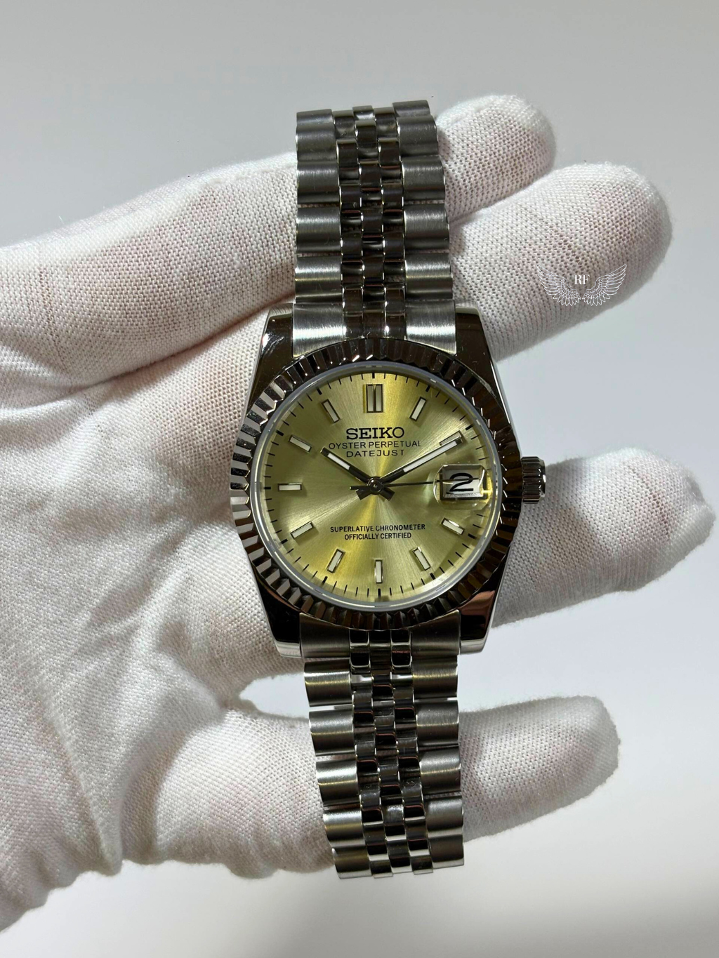 Sunburst Champagne Dial