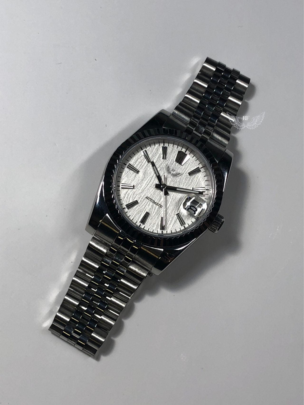 White Textured Dial