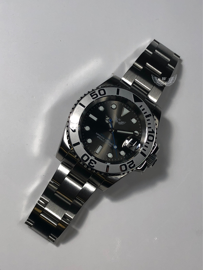 Grey Diver Dial