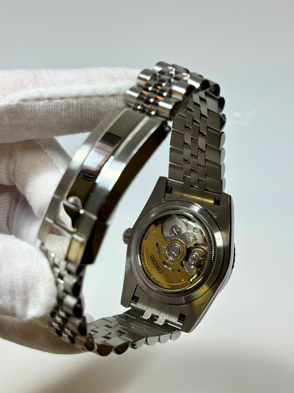 Sunburst Black Dial
