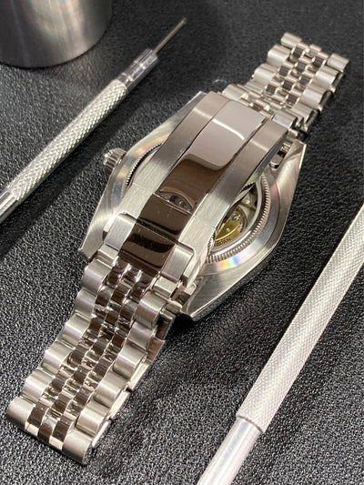 Obsidian Black Dial