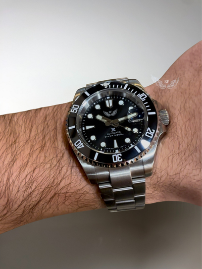 RF Black Diver Dial