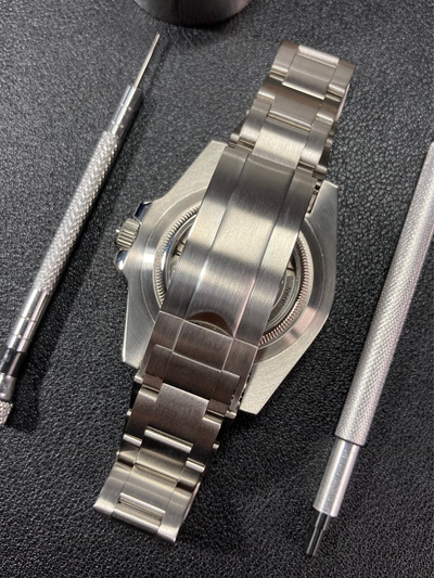 RF Black Diver Dial