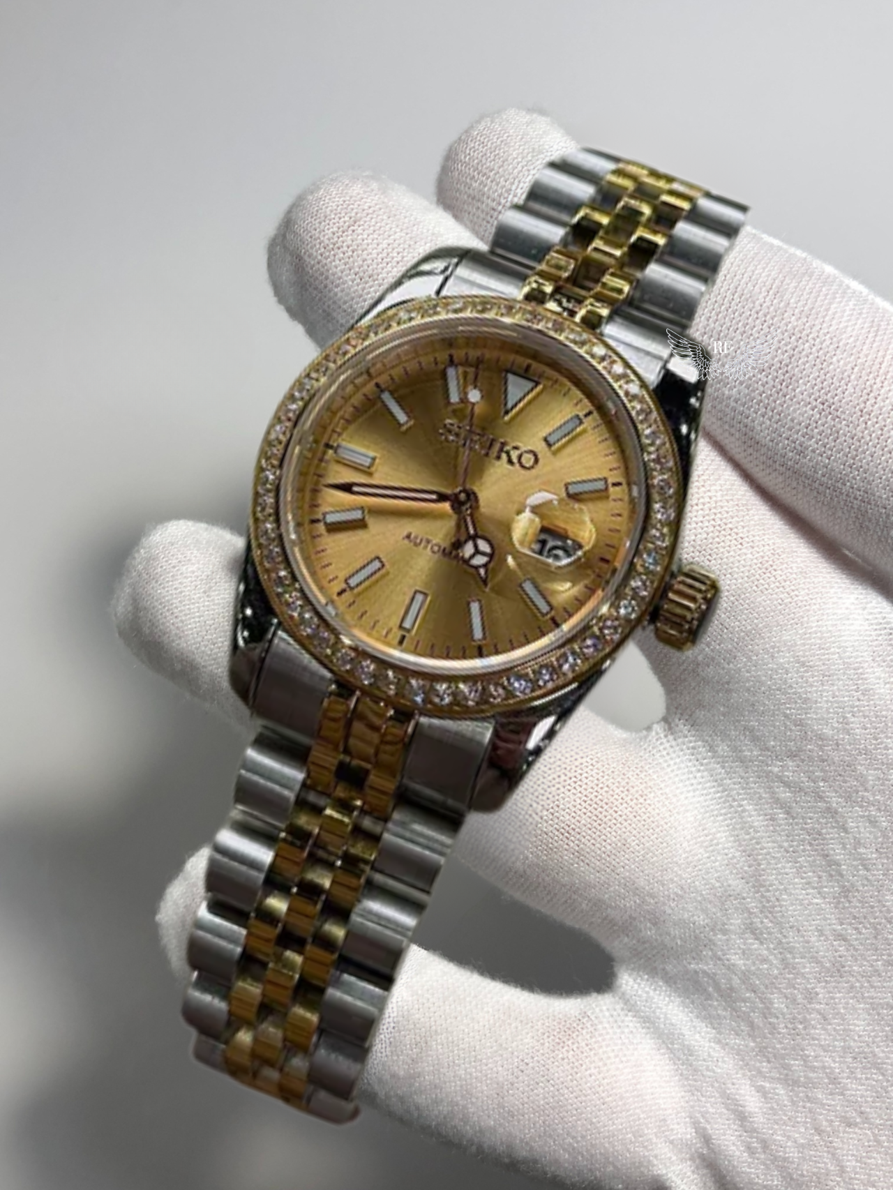 Royal Gold Dial
