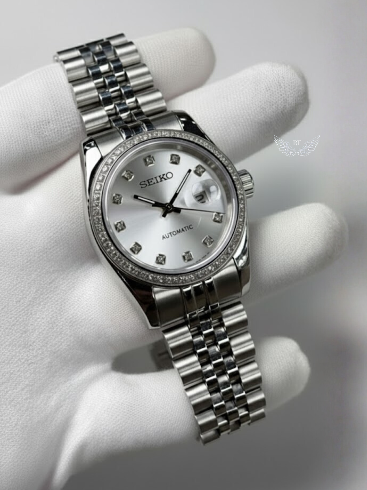 Grey Diamond Dial