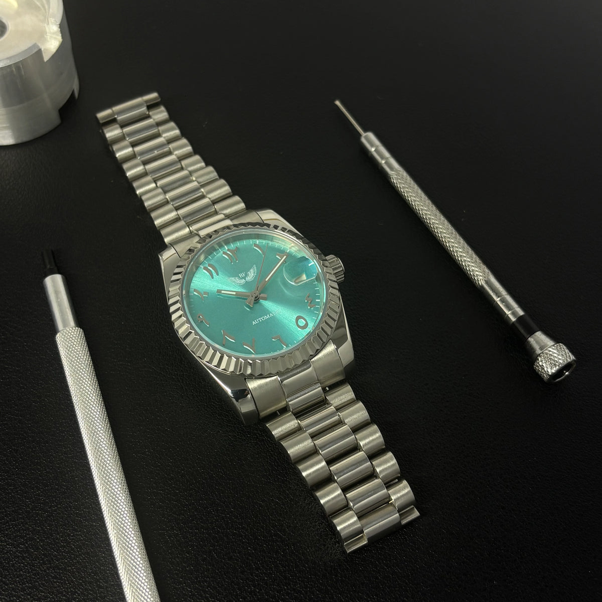 Cyan Arabic Dial